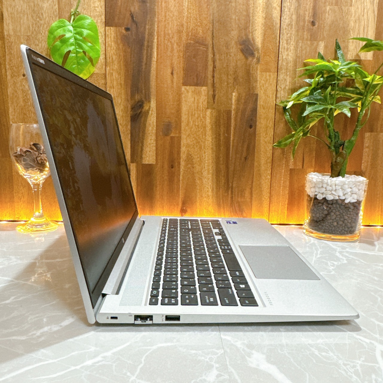 2021年式‼️HP ProBook 450 G8/最高峰i7第11世代/メモリ16GB/SSD256GB/ノートパソコン