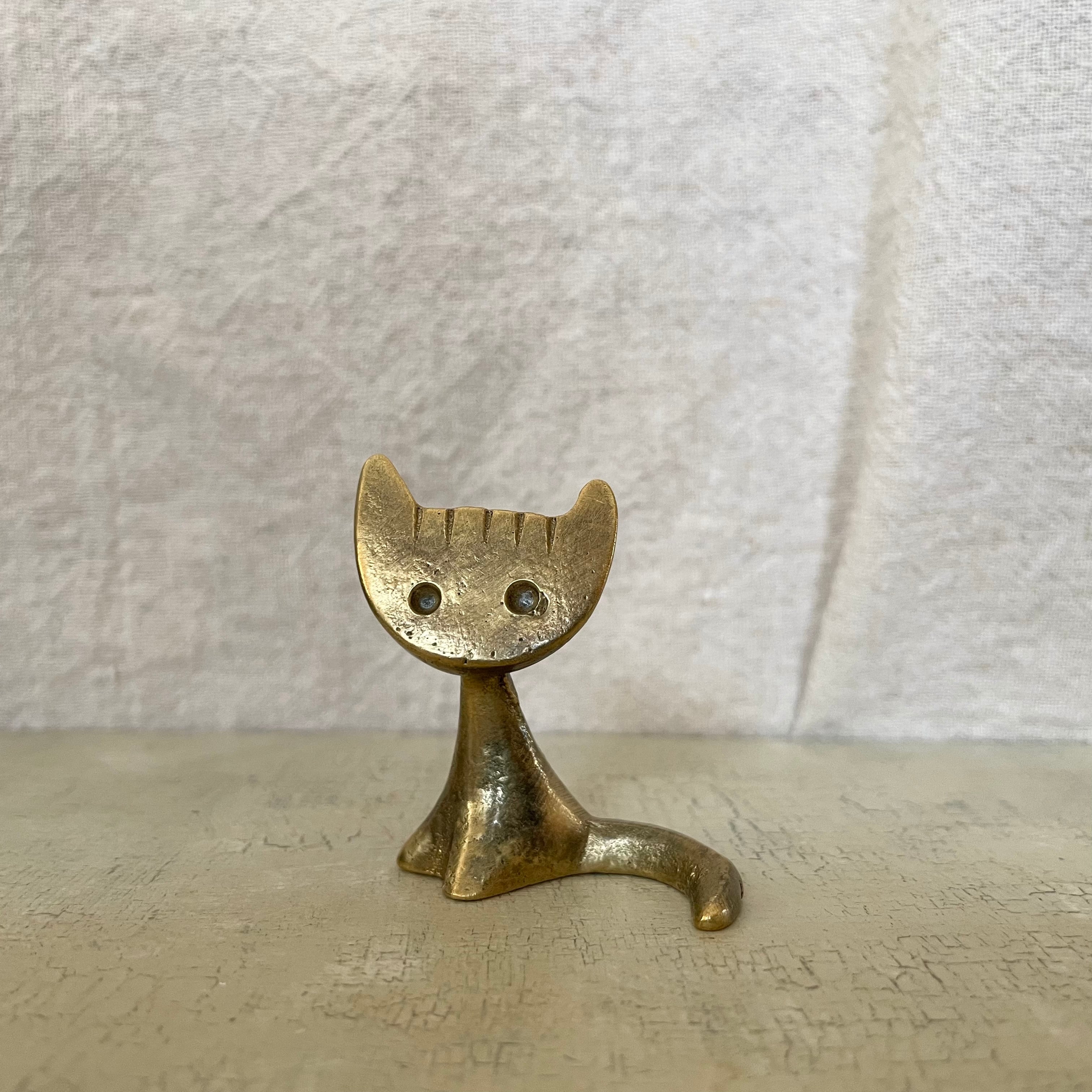 アートな雰囲気のねこ