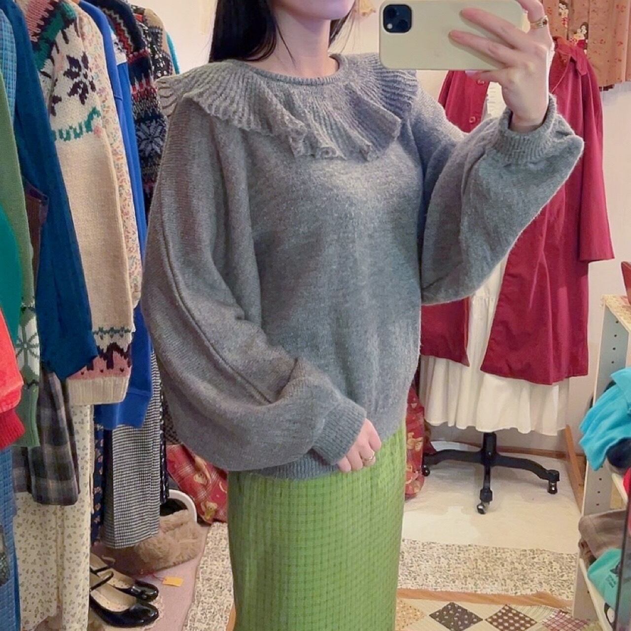 big frill collar gray knit sweater