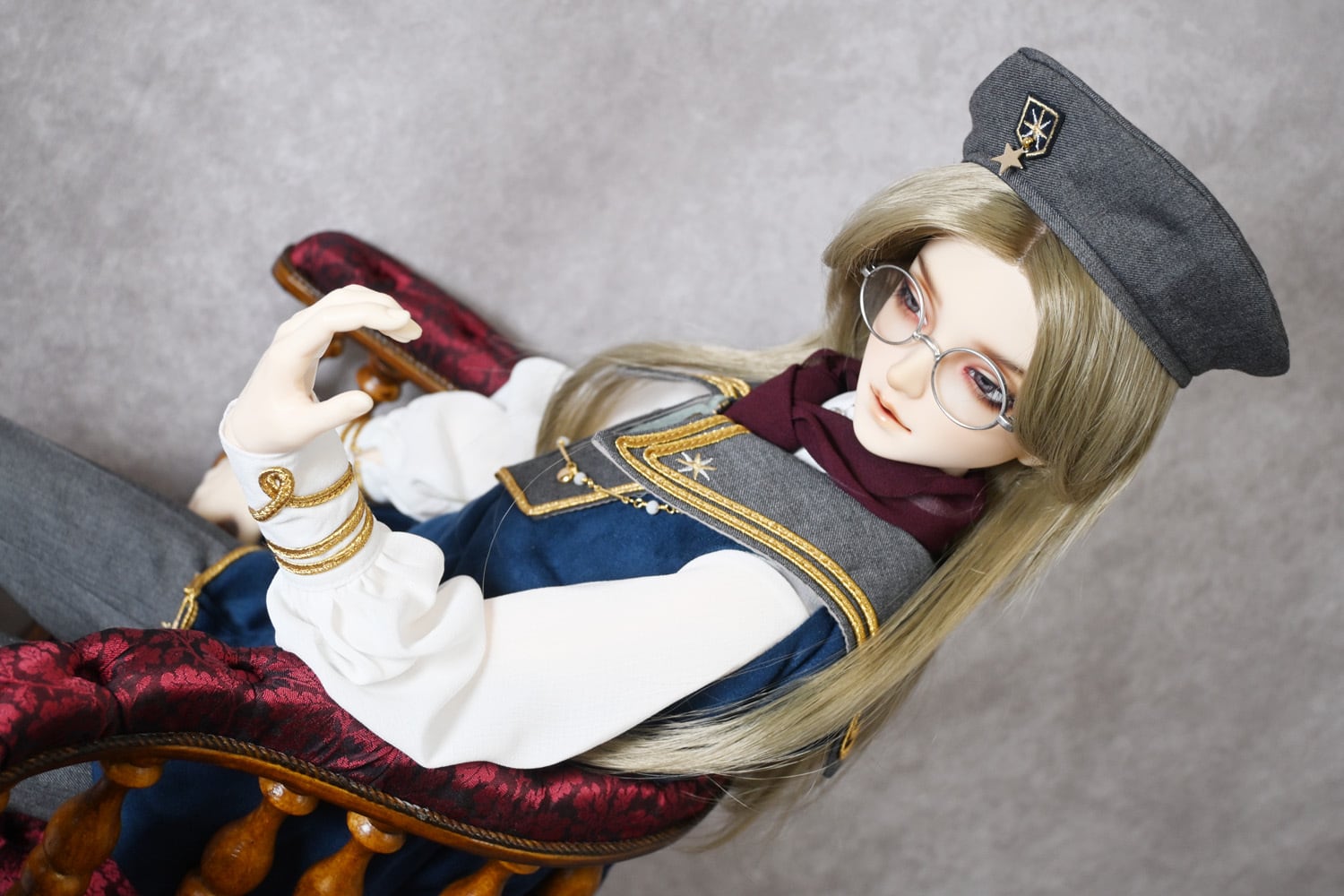ドール家具】【試作品】密談椅子｜SD17Bサイズ目安・ドール用