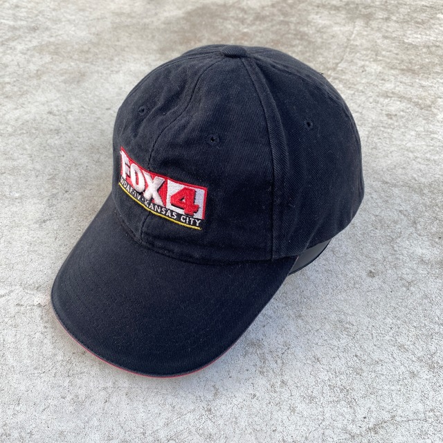 FOX 4 WDAF-TV KANSAS CITY CAP - BLACK