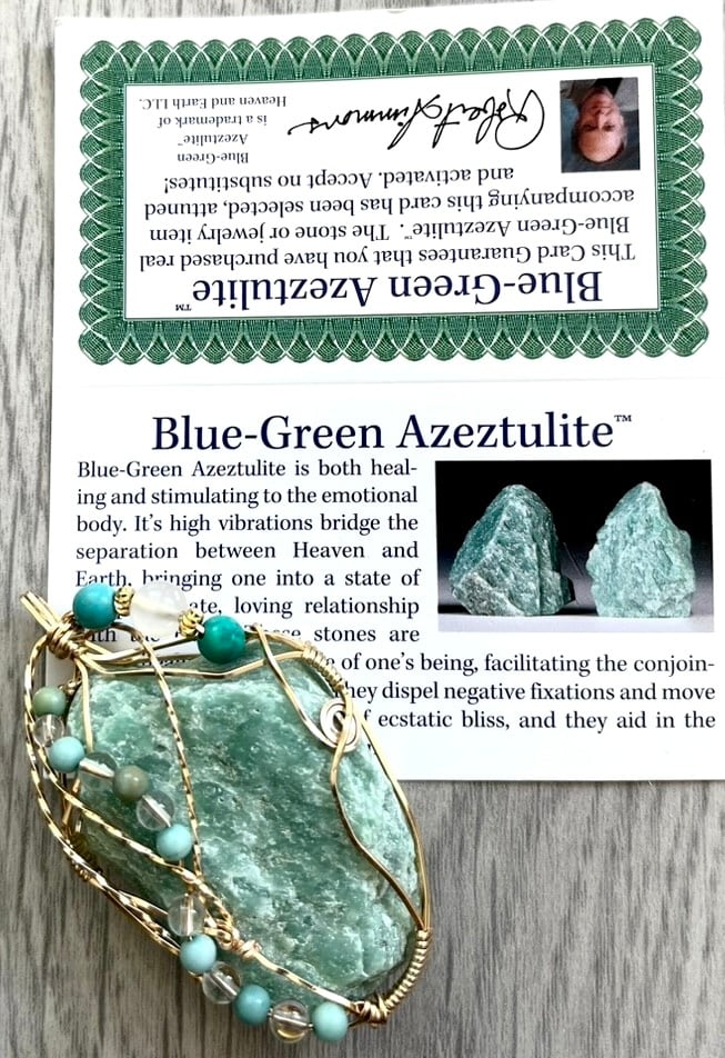 ブルーグリーンアゼツライト 地球の愛と慈悲、美しい女性性へと繋げる