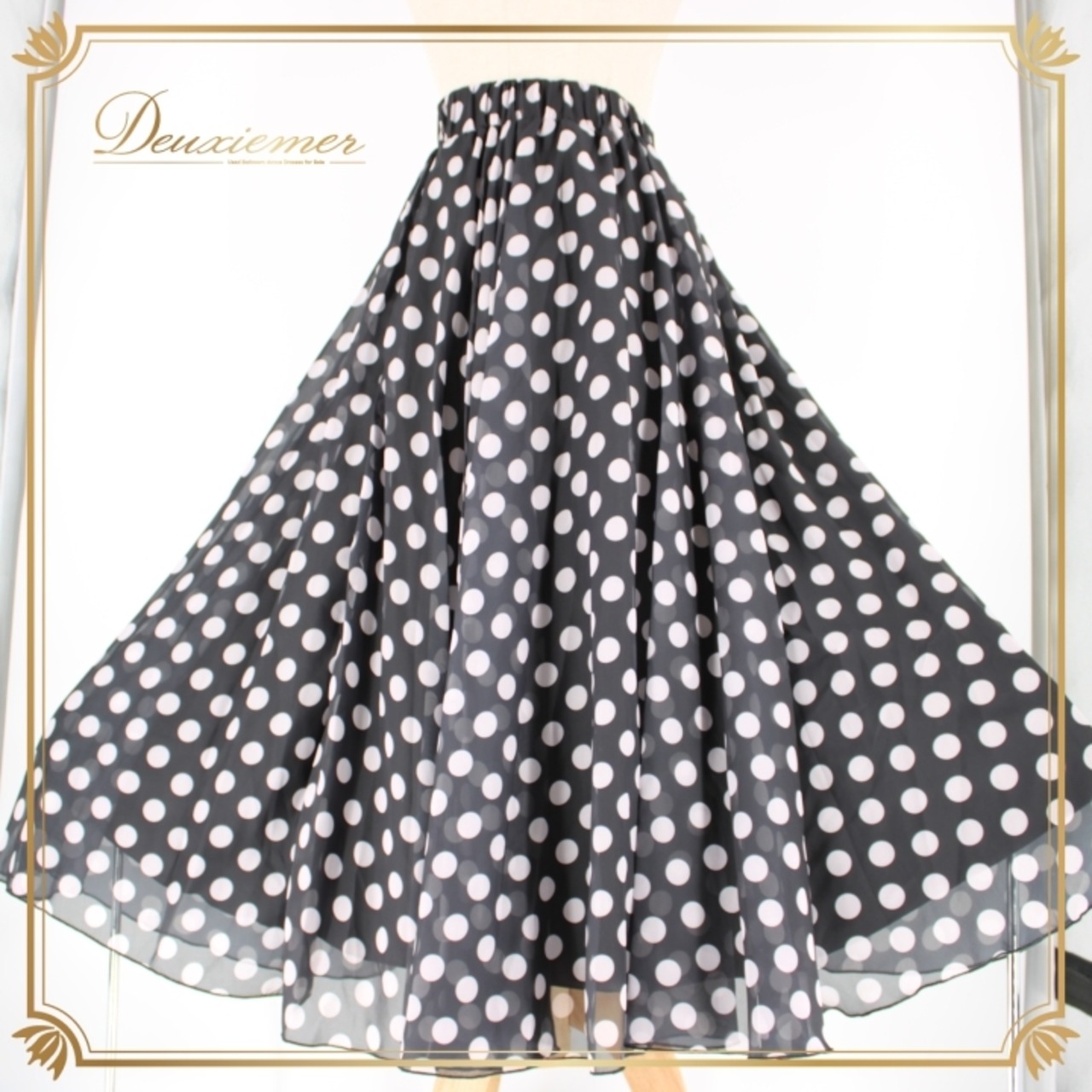 社交ダンス 衣装 スタンダード スカート レッスンウェア オールシーズン 白 黒 水玉 ホワイト系 ブラック系 AMYDANCE APPAREL シルエット 可愛い フェミニン レディース ダンスウェア おしゃれ 夏用 お出かけ 着回し 柔らかい 光沢感 幸運 水玉柄 パーティー ジャズダンス 社交用品 結婚式 デート スカート型 軽量