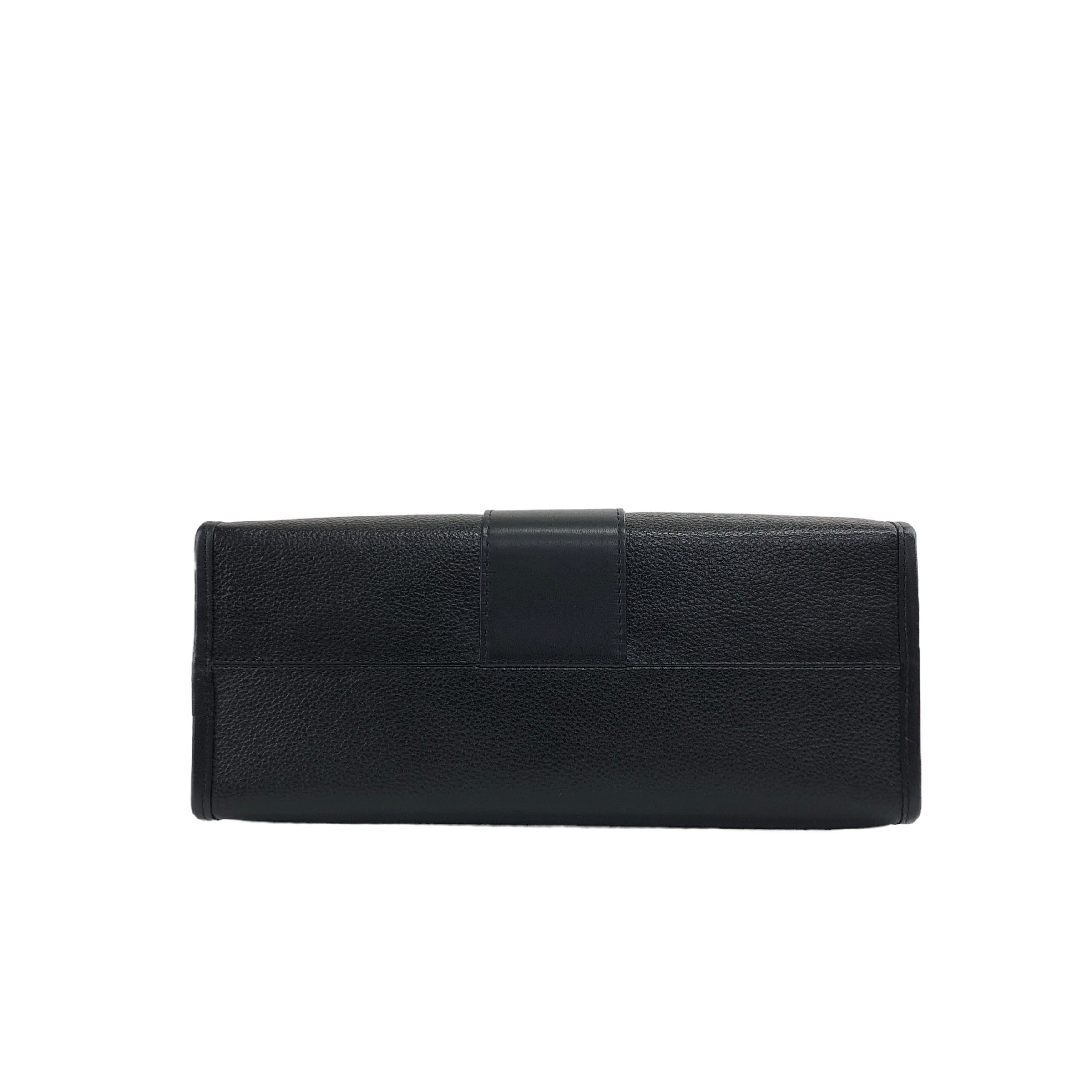 Yves Saint Laurent イヴ・サンローラン ショルダーバッグ ブラック