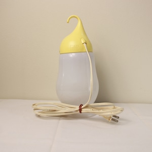 やわらかなフォルムのNationのスタンド＆吊り下げランプ