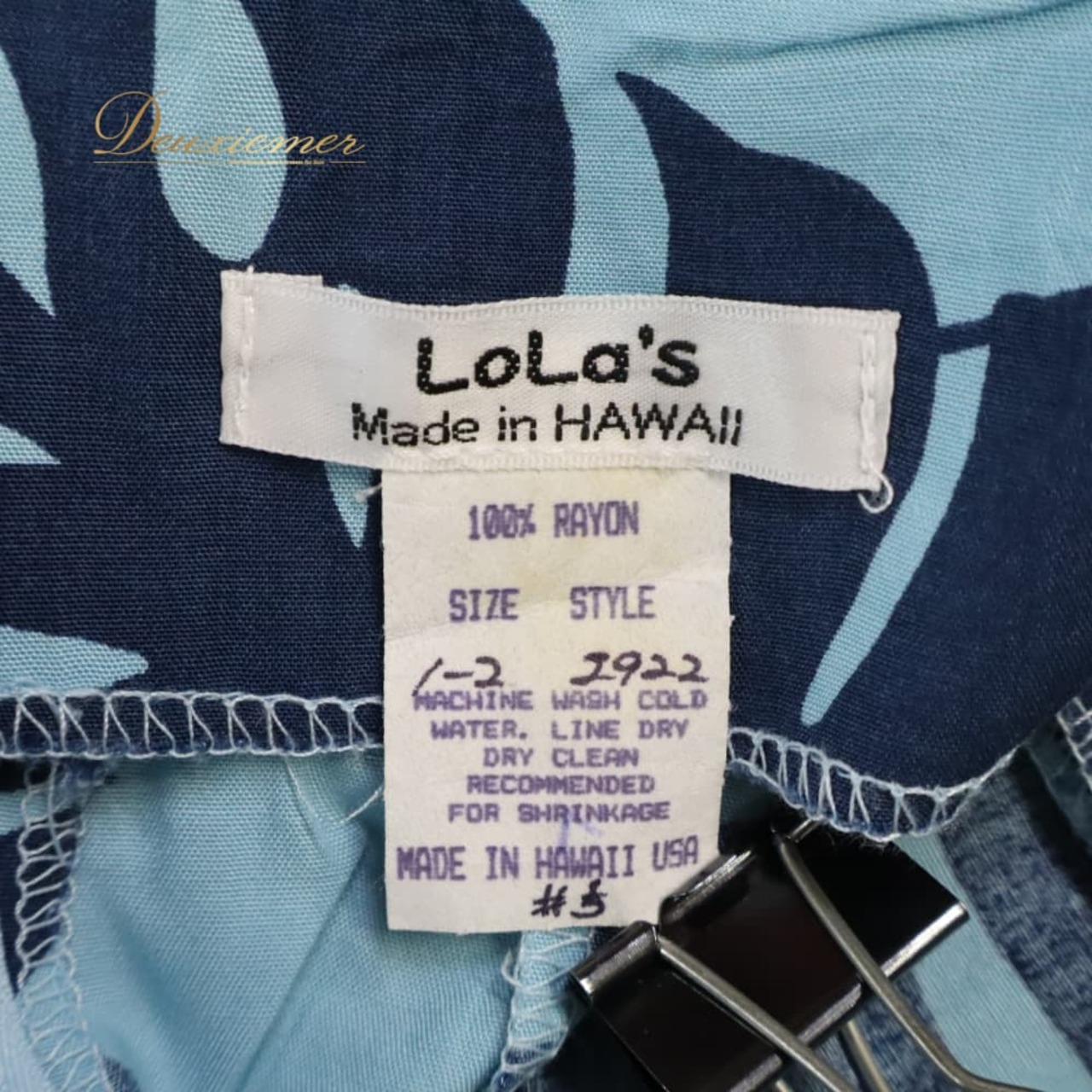 フラダンス 衣装 LoLa'ｓ ワンピース ドレス ブルー系 モンステラ柄 植物柄 リボン ハワイアンダンス ハワイアン アロハ フラ ダンス レッスン 練習 ハワイアンダンス 水色 紺 ネイビー系 華やか さわやか かわいい おしゃれ 上品 大人っぽい