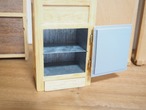 木製 キッチンキャビネット・冷蔵庫・ベッド 4点セット、おまけ小物付き 画像6