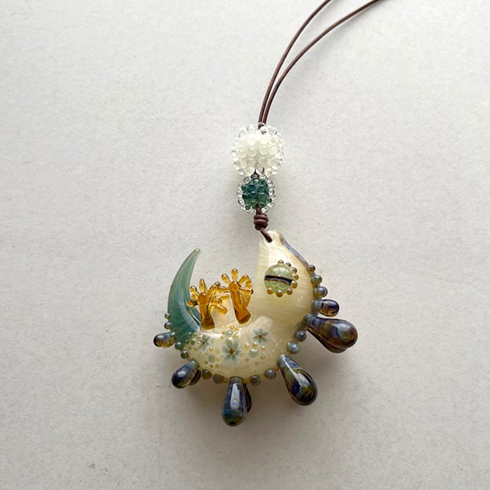 carry me　クレステッドゲッコー