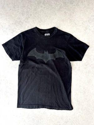 BATMAN バットマンロゴ ブラック レザーパッチ Tシャツ