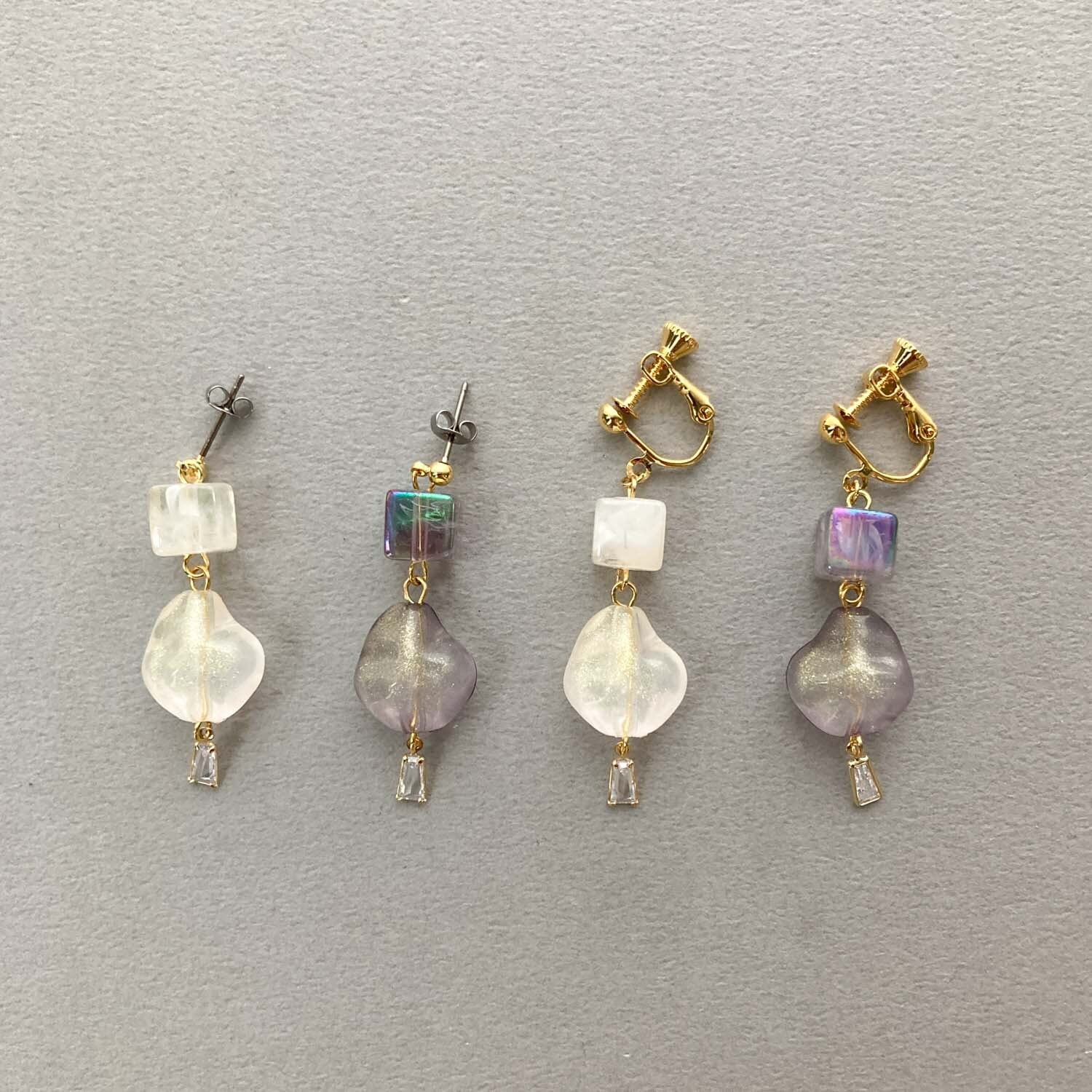 サイコロ＆歪な雫ビーズのワントーン〈ピアス/イヤリング
