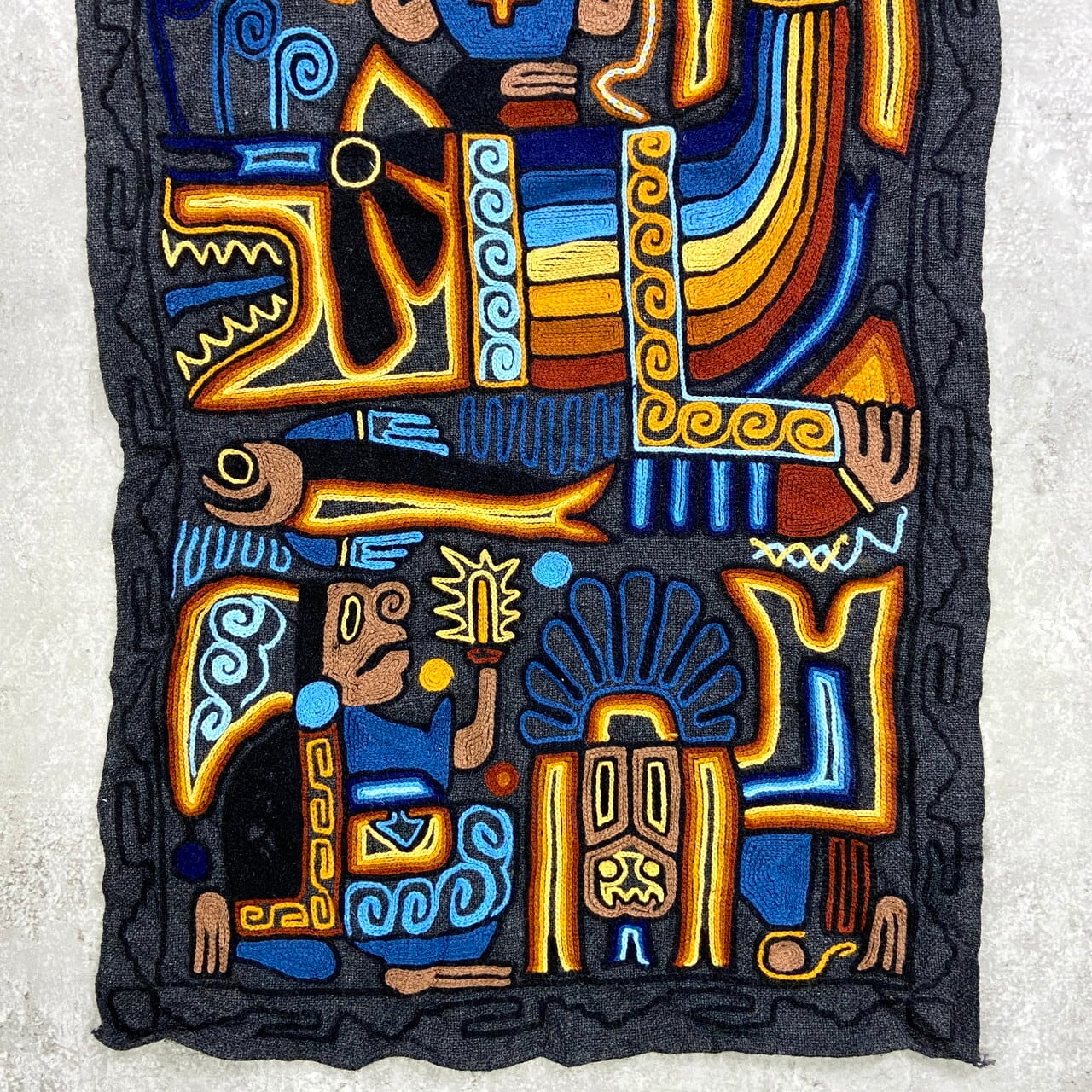 希少 大判 手刺繍 ラグ 100×130 動物柄 民族 民芸 ヴィンテージ ヴィンテージ 南米 手刺繍 タペストリー ラグ ヒッピー 民族 110×55