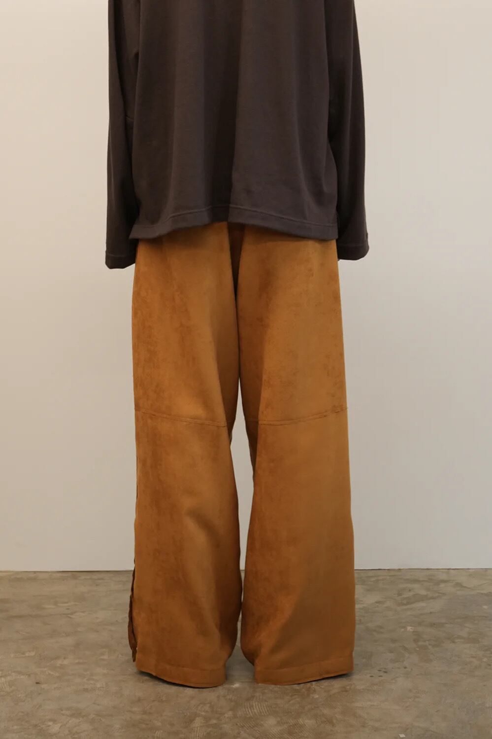 24AW】ANCELLM VEGAN LEATHER SIDE LINE PANTS (YELLOW) ANC-PT51