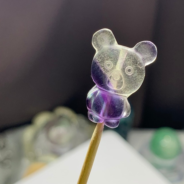 21貫通穴・くまさんフローライトビーズ