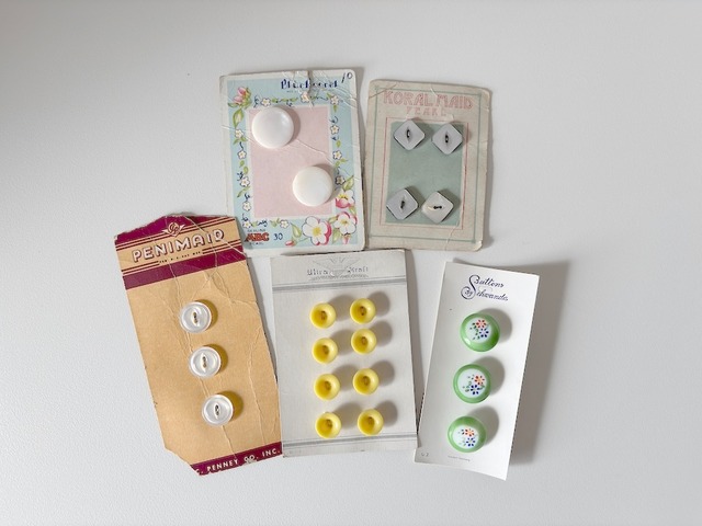 色々な国のボタンセット / その①