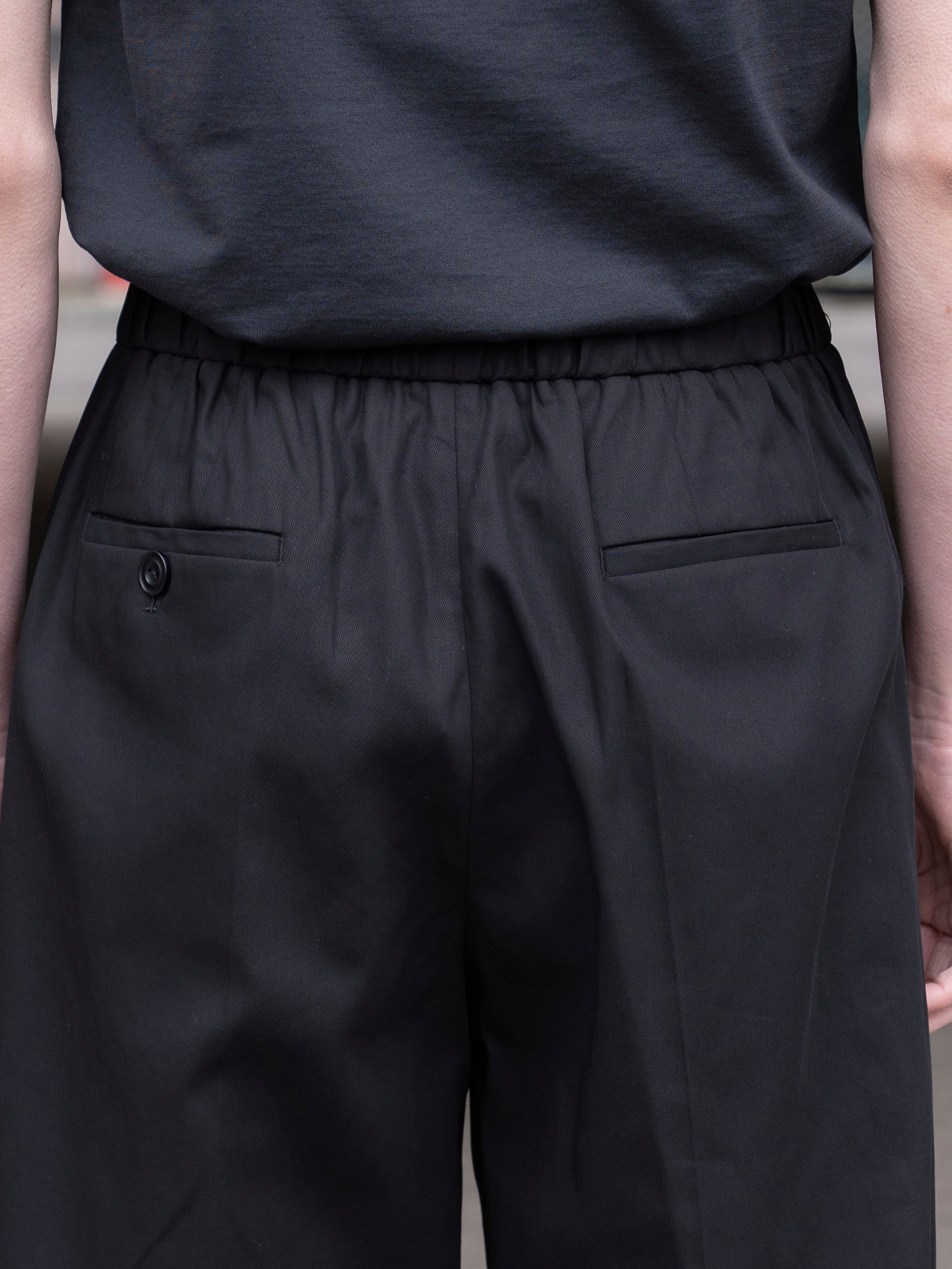pet-tree-kor GAZE PANTS BLACK PTK26SSPA01A | BEST PACKING STORE