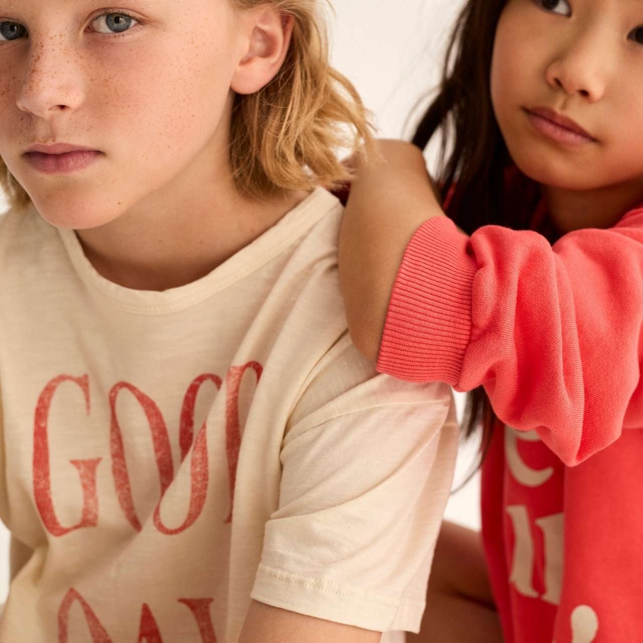 ＜COZMO＞T-Shirt Jon スラブコットン プリントT (tomato red) - 5