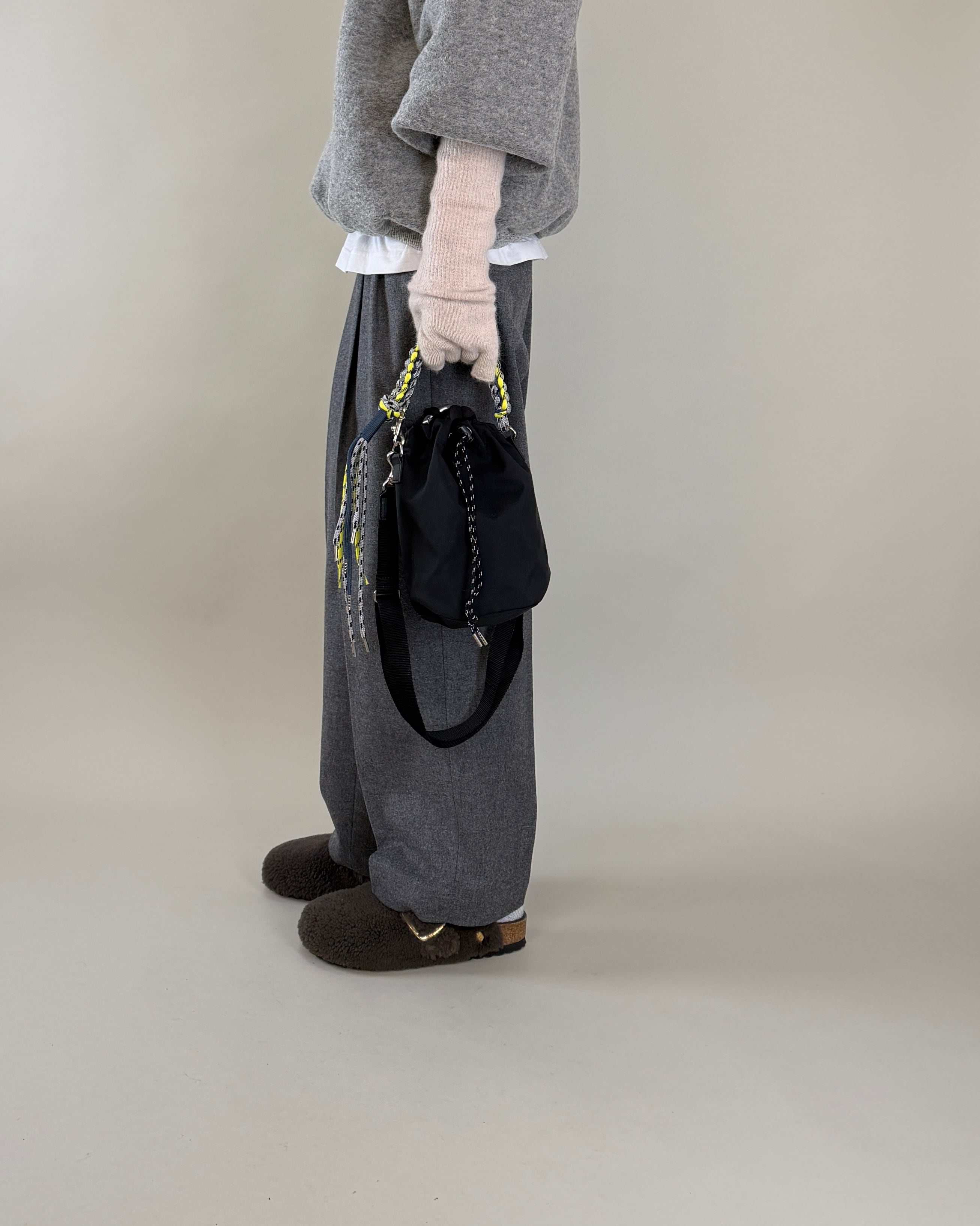 zattu : LUGUN (ルーガン) | Onthebooks