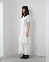 AMBERGLEAM - 2WAY Tiered Skirt ：LACE｜2WAY仕様／ドローコードシャーリング／ティアードレース／膝スリット／前後差アレンジ