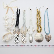 フラダンス 小物 まとめ売り 全9点 セット ホワイト系 マーメイドシェル シェルネックレス チョーカー バングル 腕飾り 花 貝 モンゴシェル タヒチアン 白 緑 かわいい 華やか イベント 舞台 ステージ レッスン 練習 グリーン系