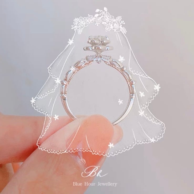 ローズ モアサナイト フラワー キラキラ 0.5ct 花 ゴージャス