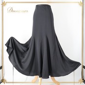 フラメンコ 衣装 ファルダ スカート ブラック系 Alcala ペチコート 黒 無地 シンプル 練習 レッスン 伸縮 ストレッチ スペイン製 オールブラック 上品 ダンス衣装 インナー
