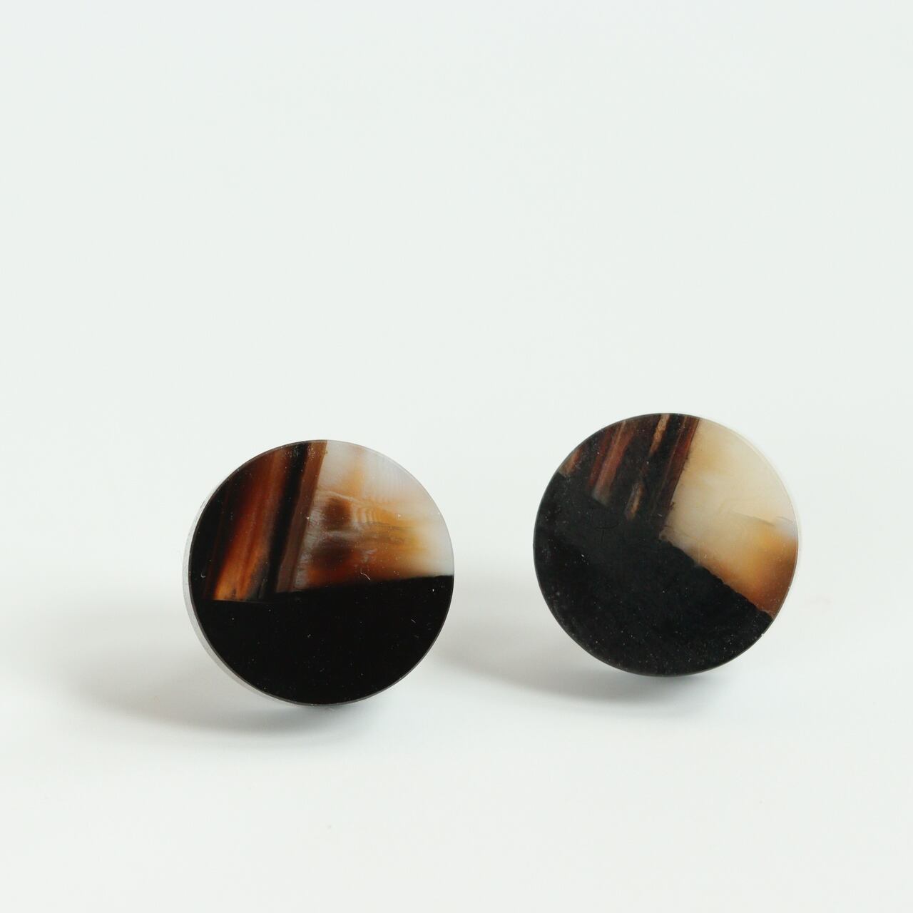 ラスト1点｜星のまたたき｜ドゥルージーブラックオニキスのピアス