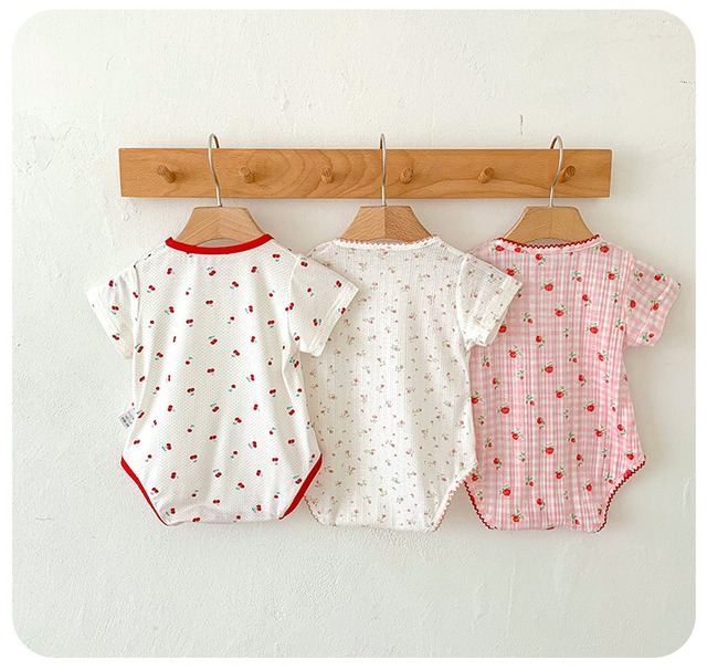 【BABY】チェリーフラワー総柄半袖ボディースーツ - 8