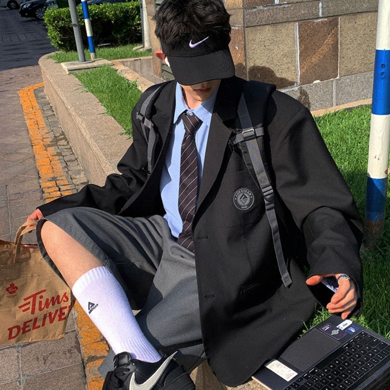 ライトブルーカレッジロゴシャツ　1104