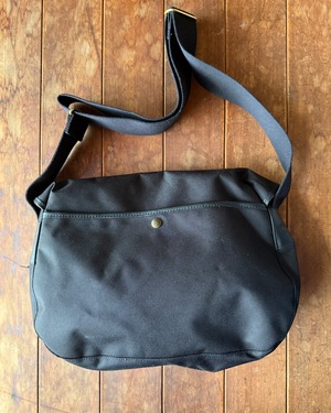 【quality gunslips GOODS】600 DENIER PVC SOPHIE(L)