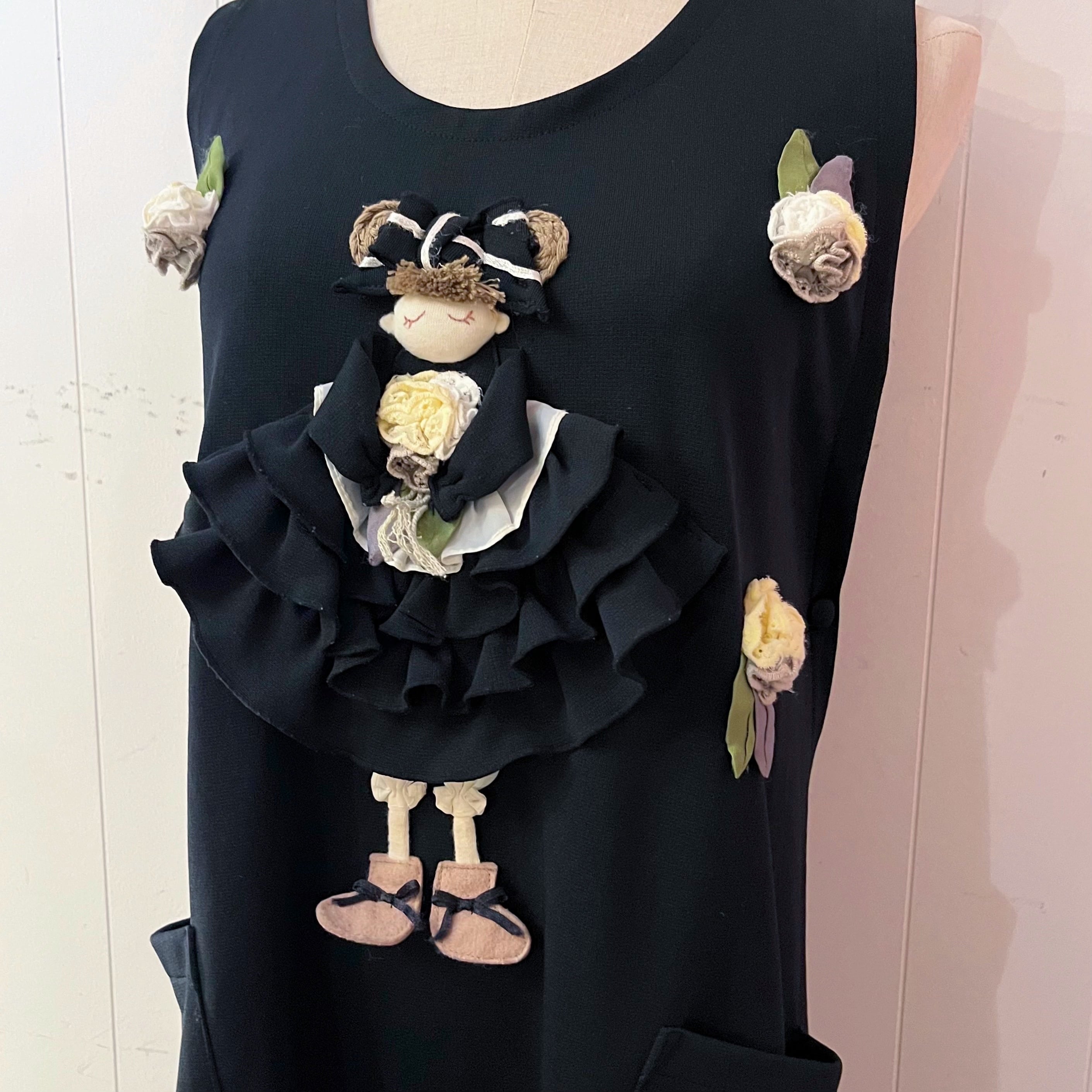 flower doll applique jumper skirt