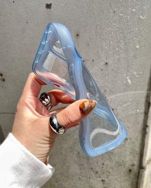 クリアなくねくねケース（ブラック）