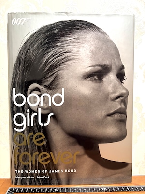 bondgirlsareforevor    THE WOMEN OF JAMES BOND