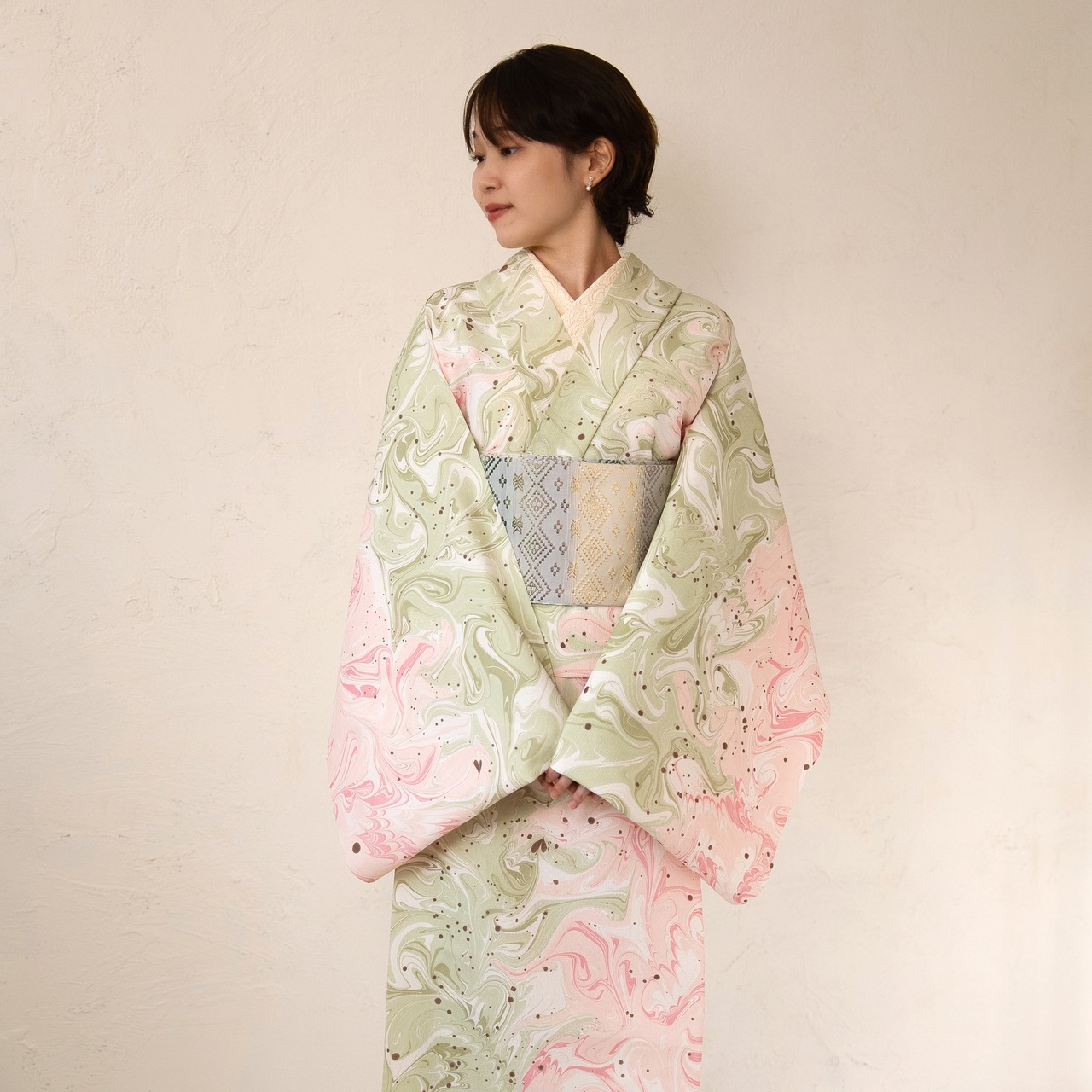 《ピスタージュ×ストロベリークリーム》❤︎マーブル柄〜洗えるきもの（シルジェリー）〜