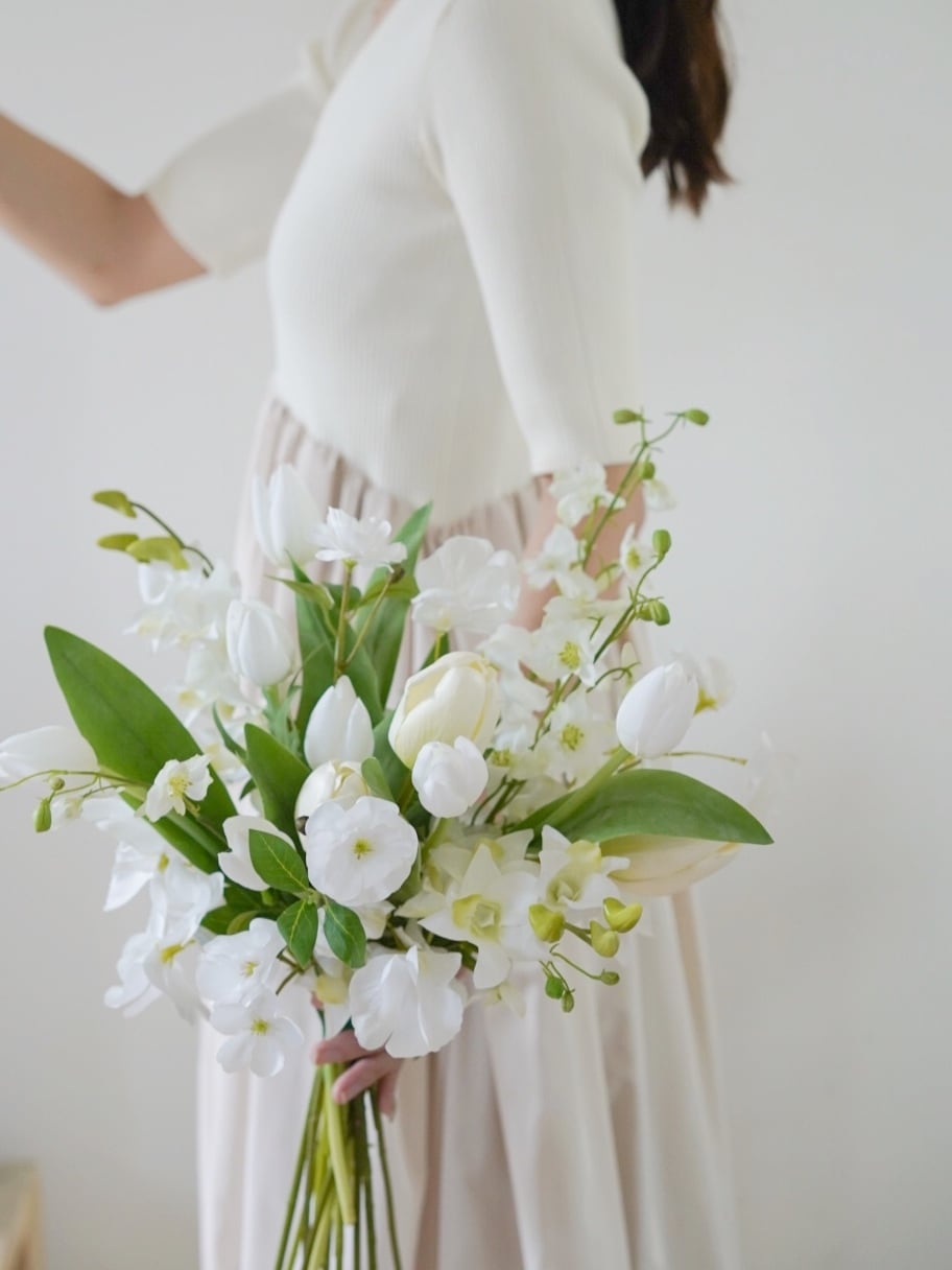 〈レンタルブーケ〉 Tulip white