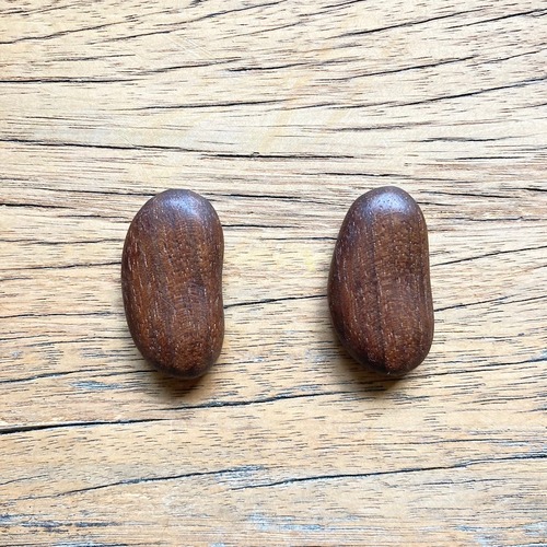 SOLD OUT クルミ / はしおき・ふたつ