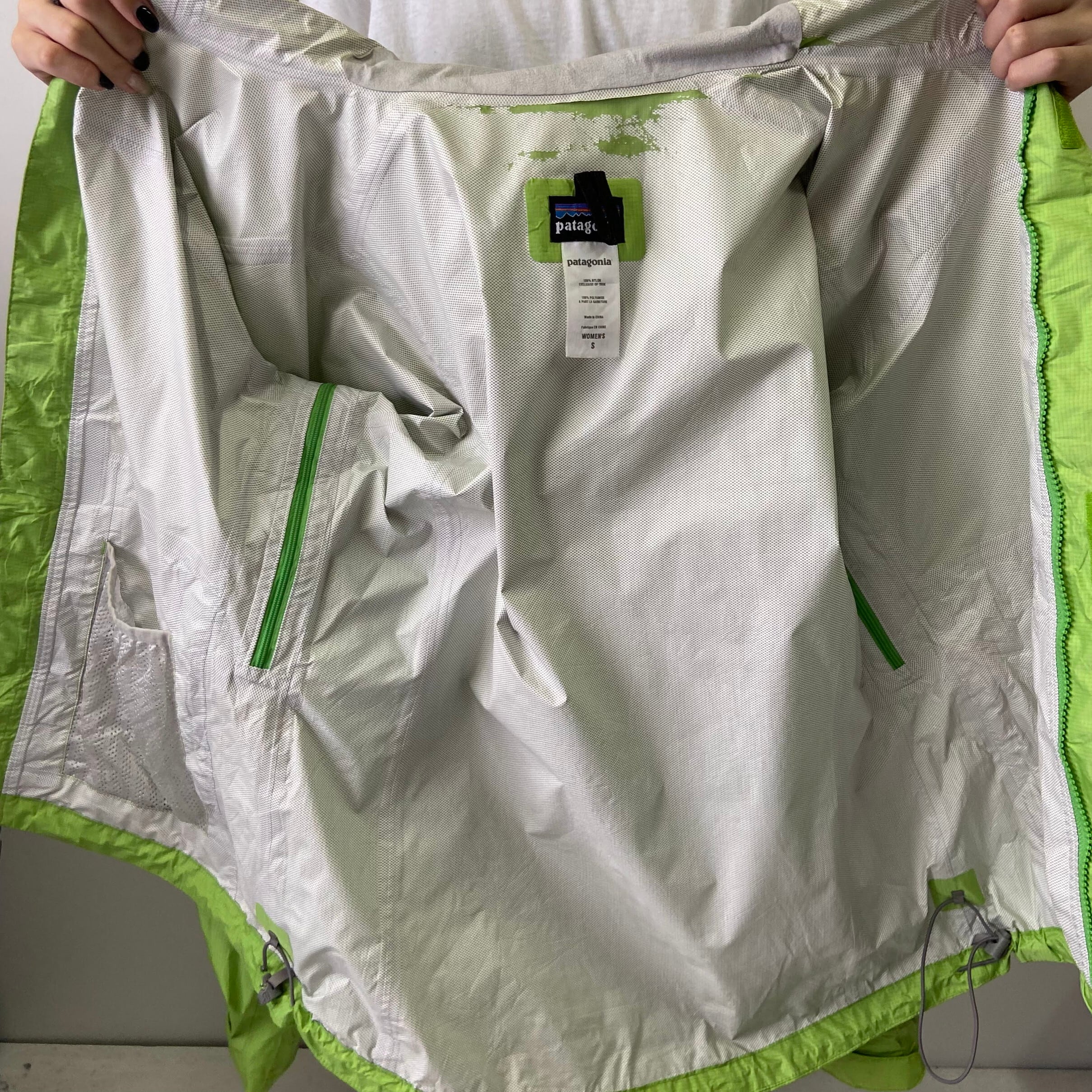 Patagonia パタゴニア マウンテンパーカー h2no ライトグリーン