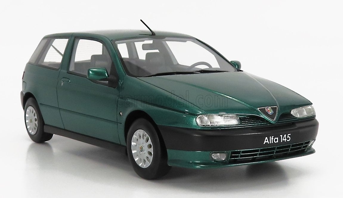 ミニカー 1/18 アルファロメオ 145 MITICA 1/18 ALFA ROMEO 145 1995