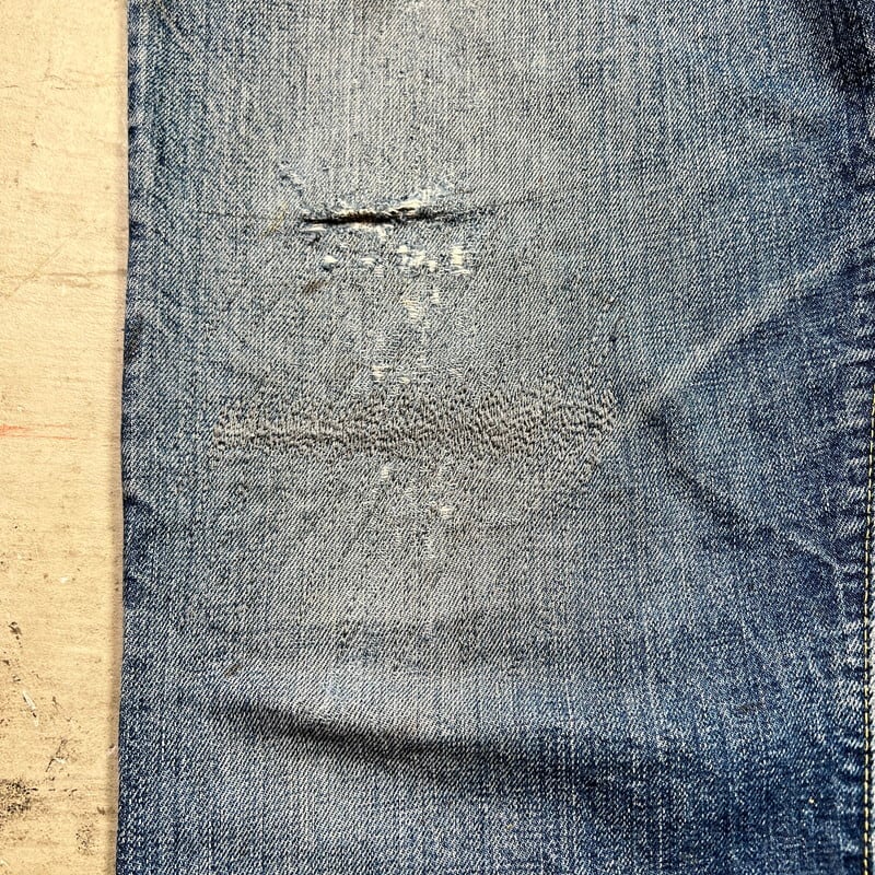 60's LEVI'S リーバイス 501 デニム Big E 初期 Vステッチ ズレカン 足