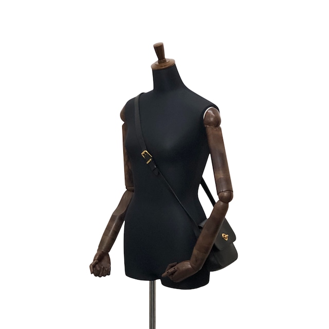 CELINE セリーヌ ショルダーバッグ ブラック マンテル レザー vintage ヴィンテージ オールド 6i3ni8