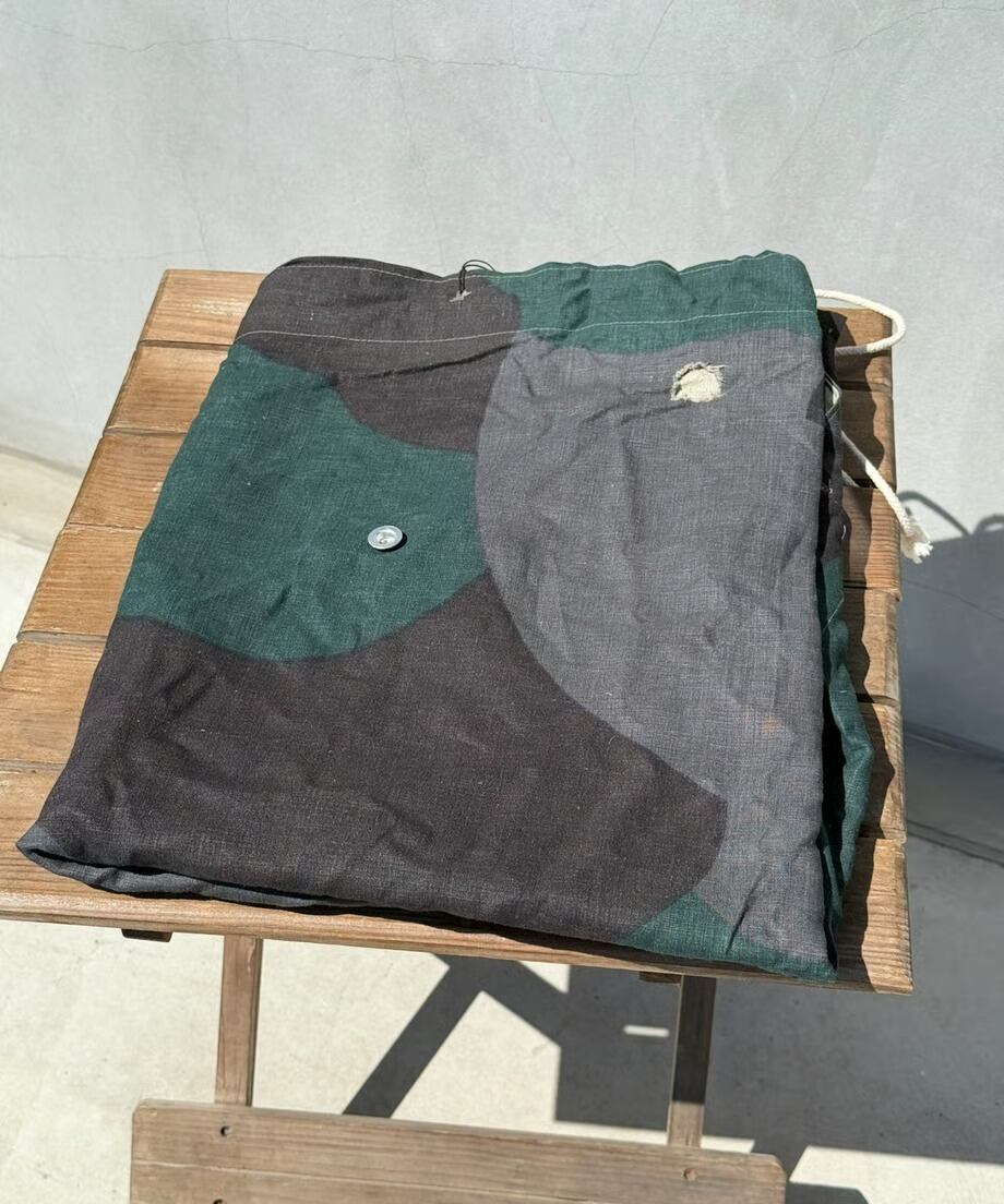 軍幕シリーズ❗️NEW OLD STOCK‼️スウェーデン軍幕 4枚＆ウッドポール
