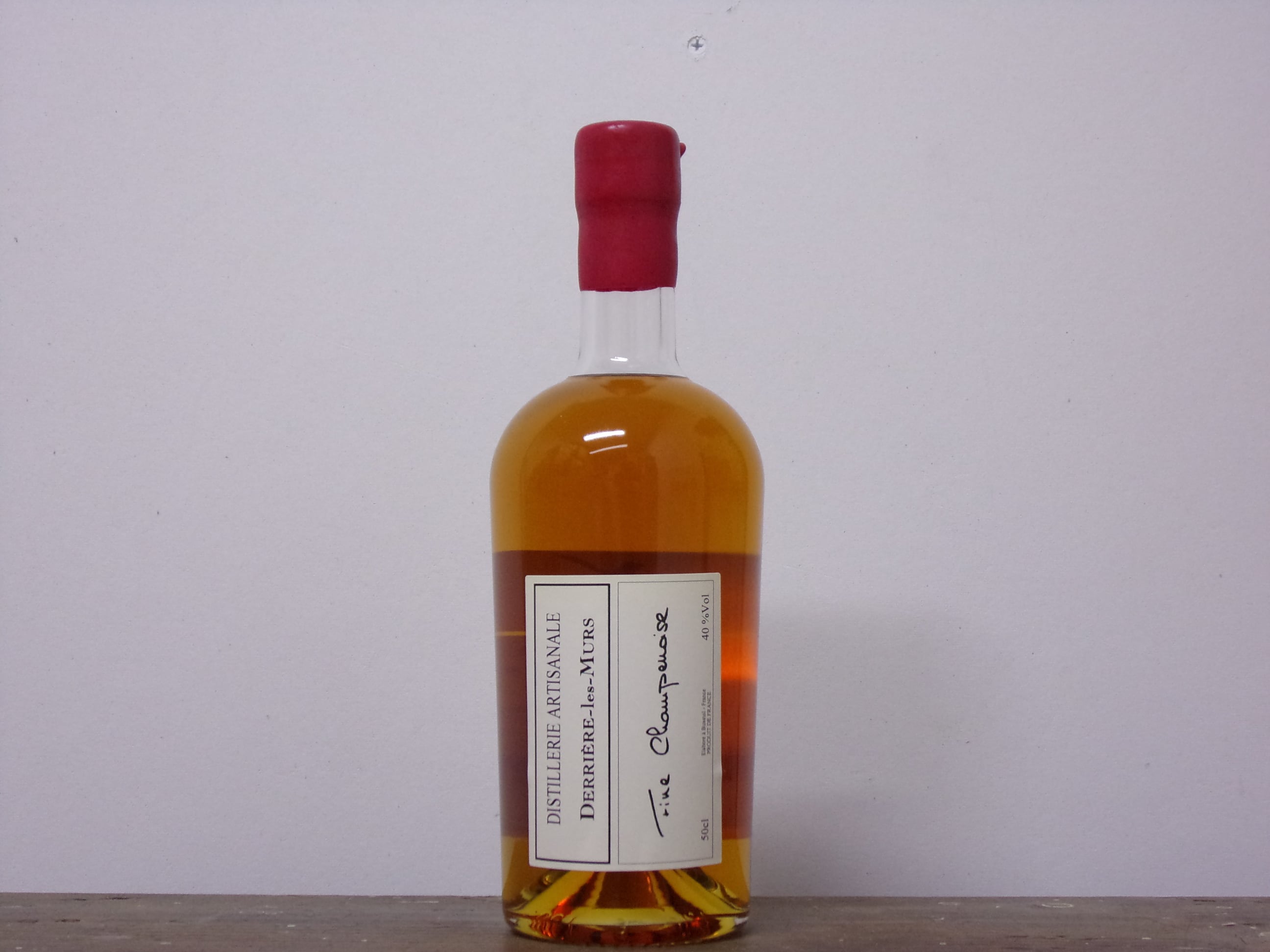 デリエール・レ・ミュール フィーヌ・シャンプノワーズ（500ml