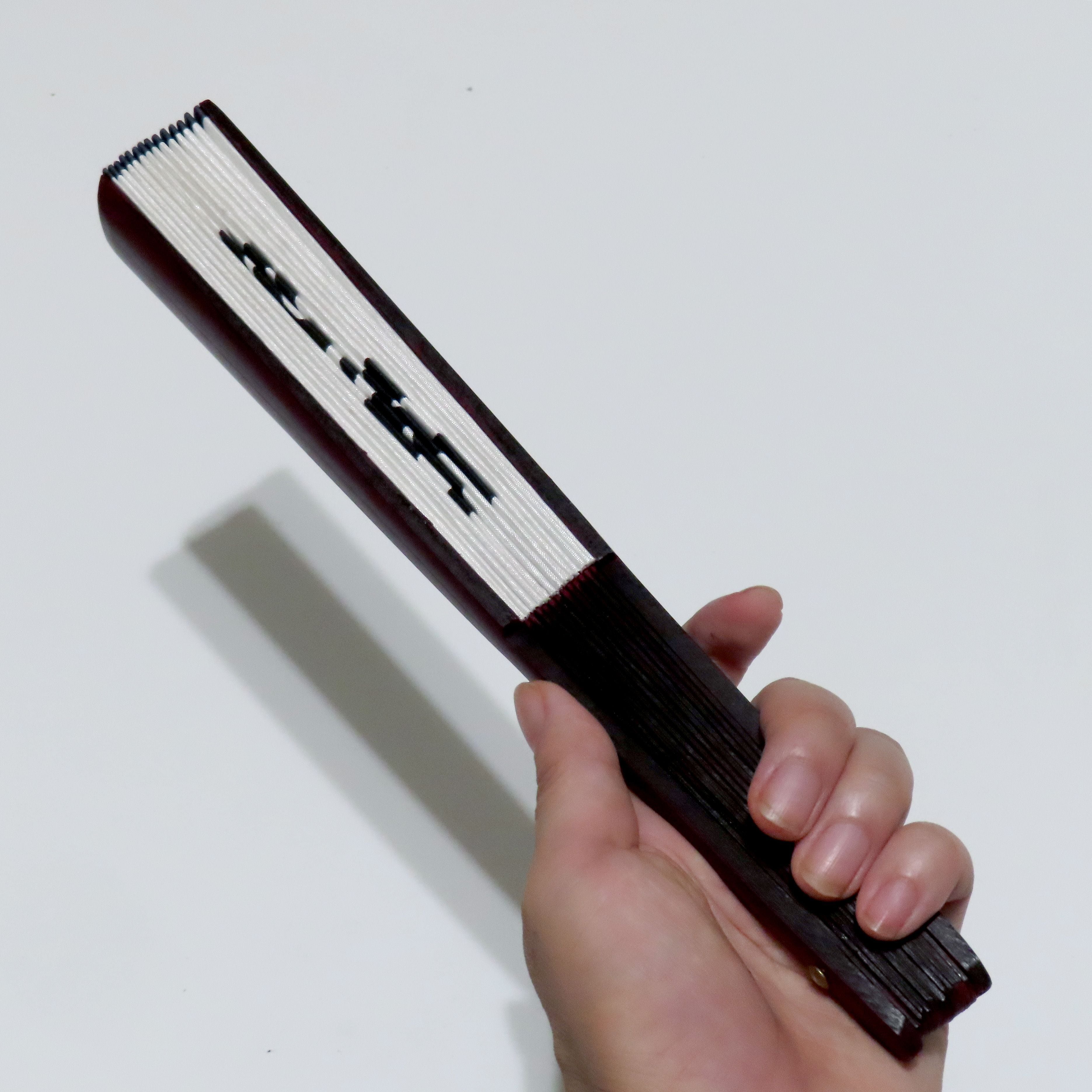 【ヒプマイ どついたれ本舗 白膠木簓の扇子 コスプレ 小道具 ぬるでささら】 ヒプマイ どついたれ本舗 白膠木簓の扇子 コスプレ 小道具 ぬるで