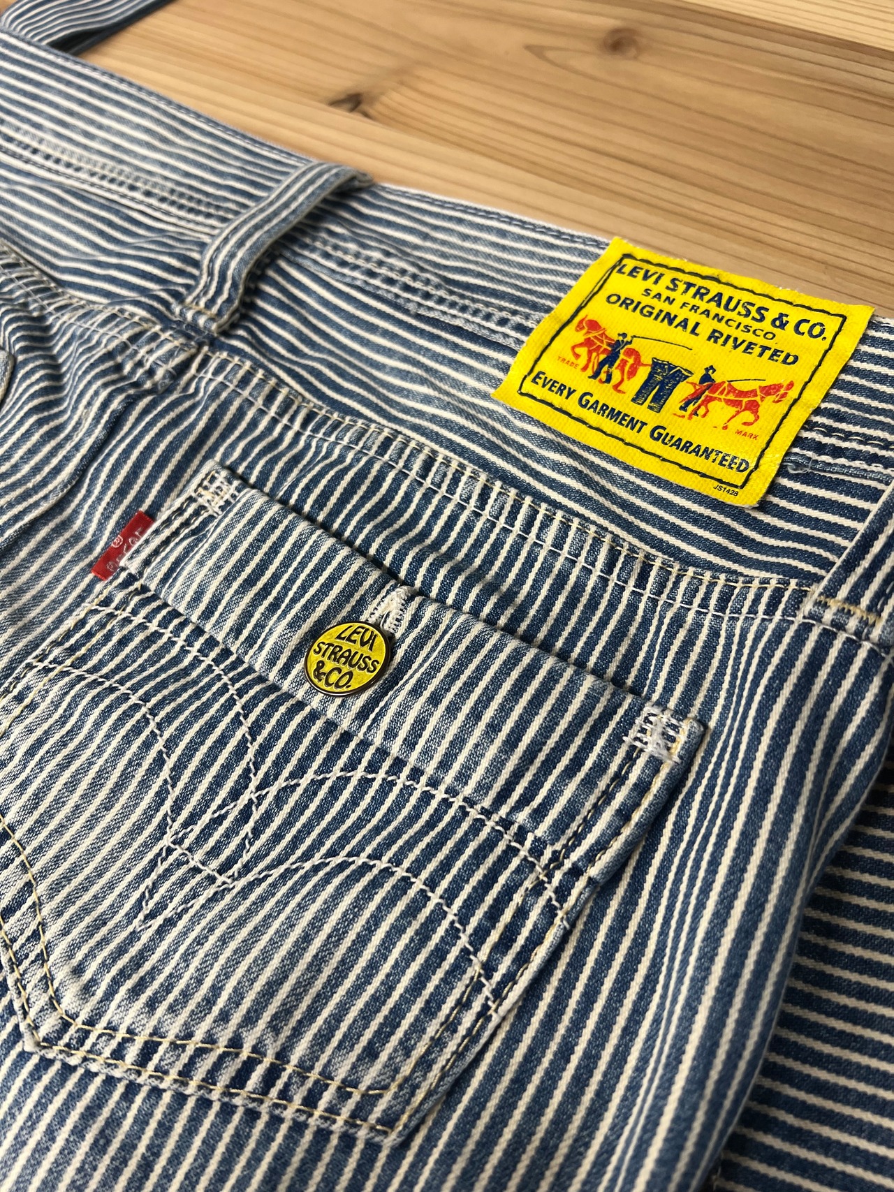 世界に一つ levis remake リーバイスリメイク ヒッコリーストライプ ニュースペーパーバッグ one origina ハンドメイド　