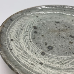 『八田 亨』白三島手八寸皿　2022101000435