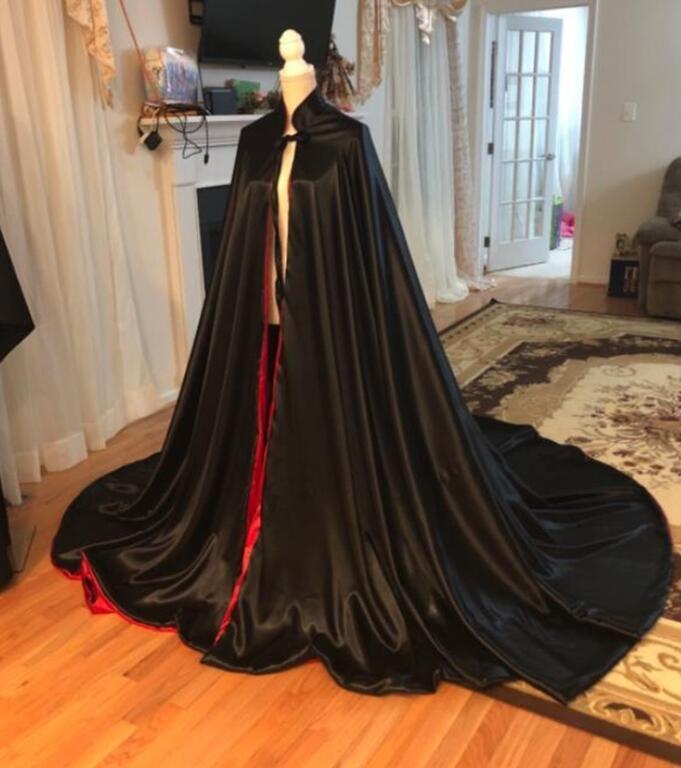 ハロウィン サテンマント コスプレ衣装 | Sencos