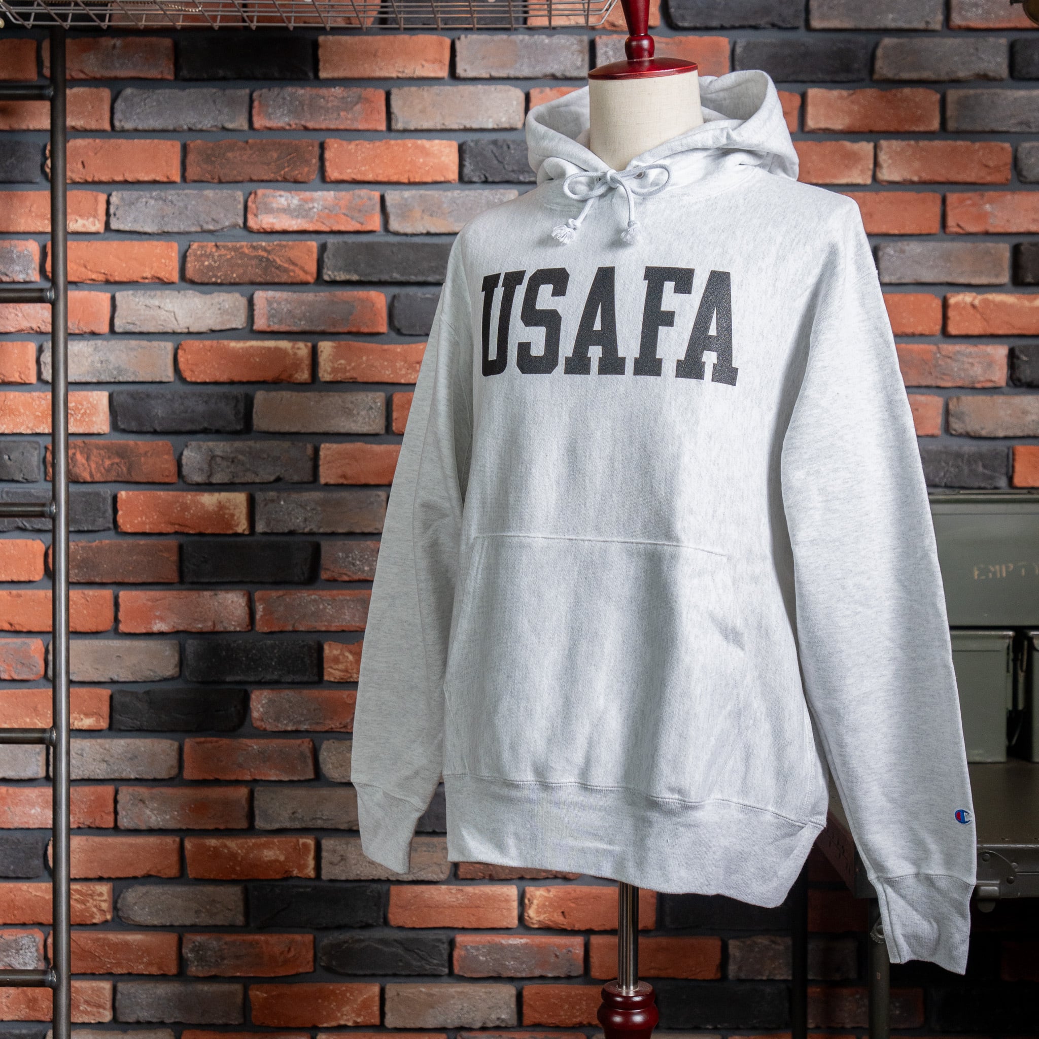 Champion】USAFA Reverse Weave Sweat Hoodie 新品 USA限定企画 Champion】USAFA Reverse Weave Sweat Hoodie 新品 USA限定企画
