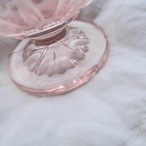 ひらひらピンクのアイスクリームカップ