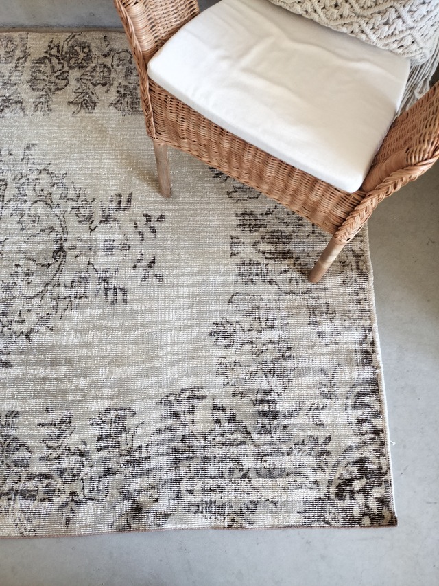 Turkish rug No.811