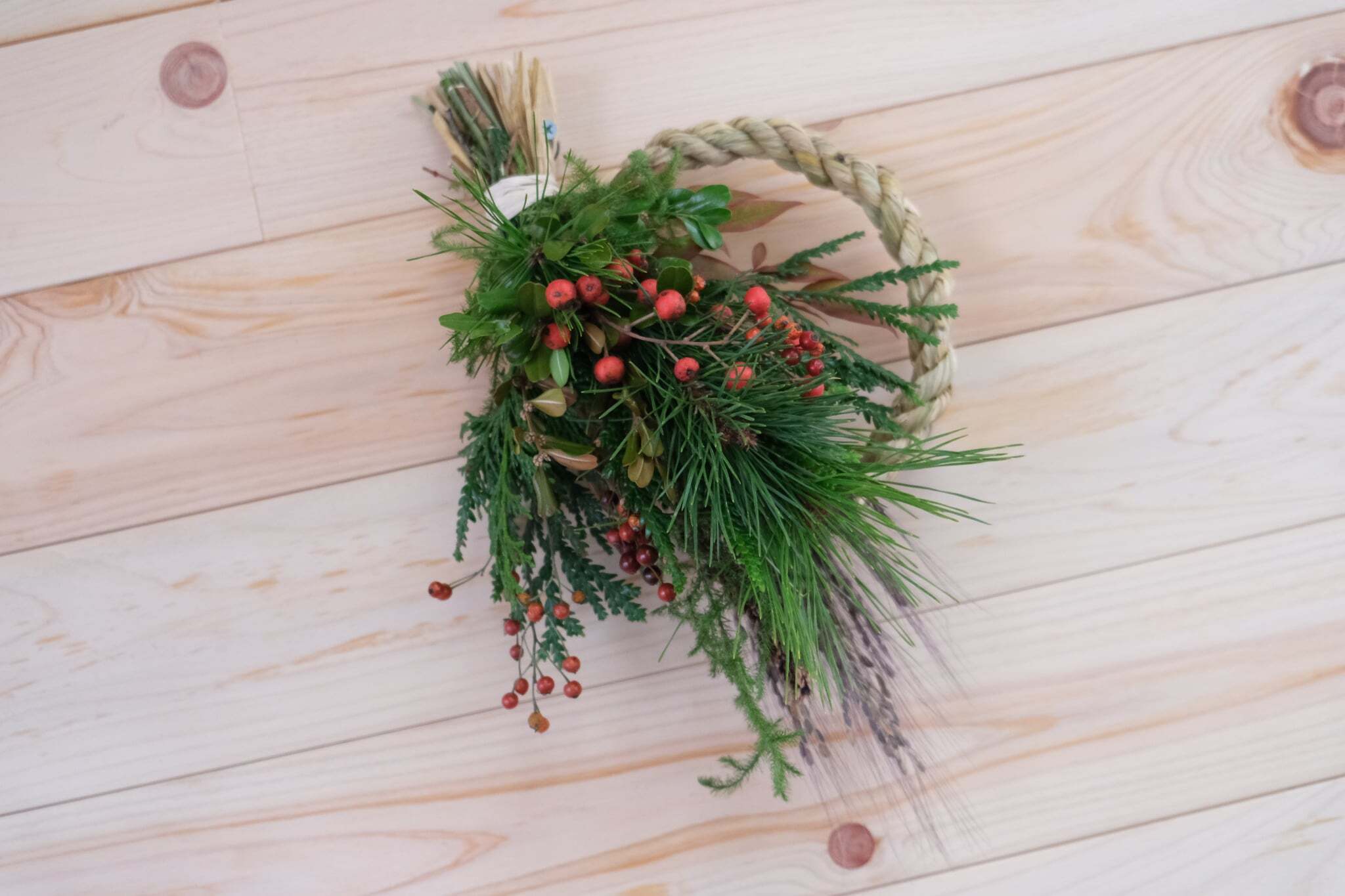 山のしめ縄飾り