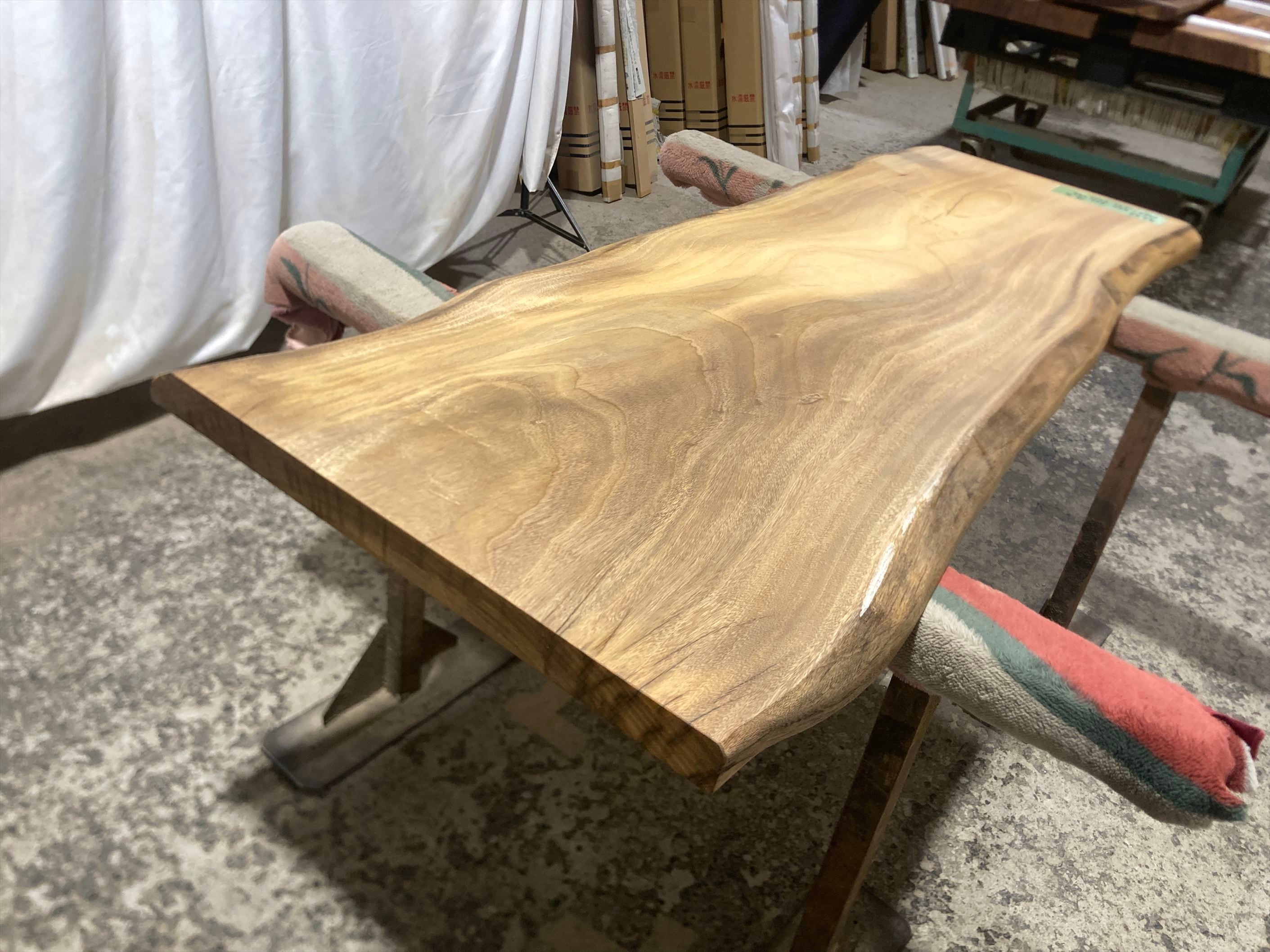 クス9236 楠 一枚板無垢材 1460x450‐600x46mm ダイニングテーブル ロー